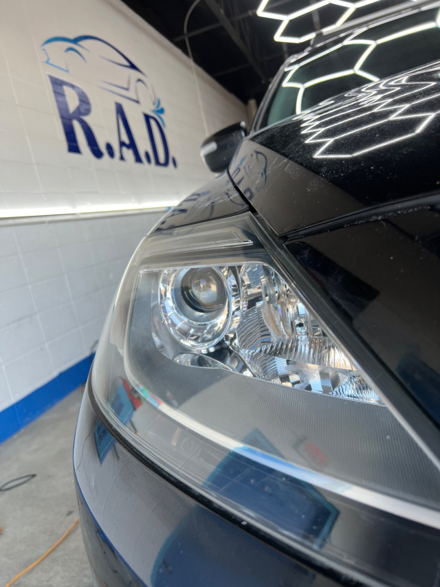 headlight restoration clarity detailing